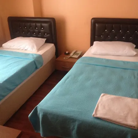 Hotel Kalepark 2*